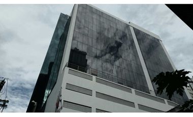 Alquiler de oficina en RBS Tower en Paitilla.