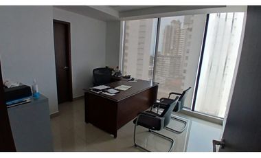 Alquiler de oficina en RBS Tower en Paitilla.