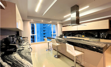 Lujoso apartamento en venta en Costa del Este. Panamá. 25-7248.