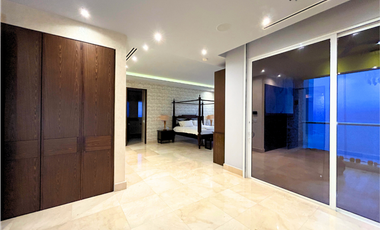 Lujoso apartamento en venta en Costa del Este. Panamá. 25-7248.