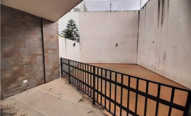 VENTA DE CASA DE  285.40 M2 - PH LE MANSION - BETHANIA