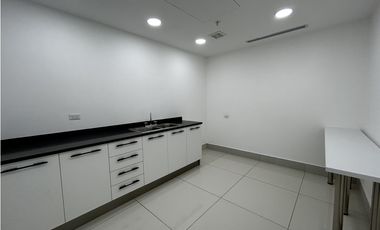 ALQUILER DE OFICINA AMOBLADA EN FINANCIAL PARK 140 M2