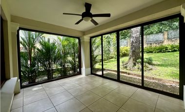 Se Vende Casa en Los Senderos de Camino de Cruces