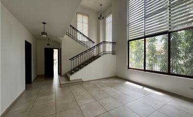 Se Vende Casa en Los Senderos de Camino de Cruces