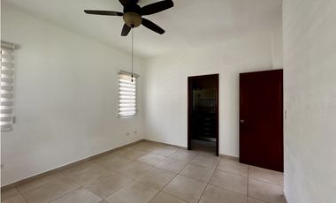 Se Vende Casa en Los Senderos de Camino de Cruces