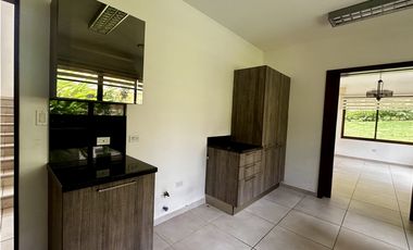 Se Vende Casa en Los Senderos de Camino de Cruces