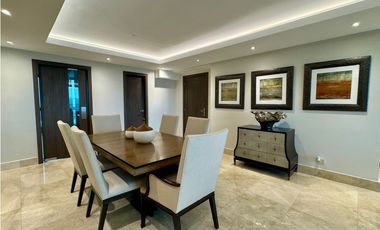 Se vende apartamento en Santa Maria PH Colonial