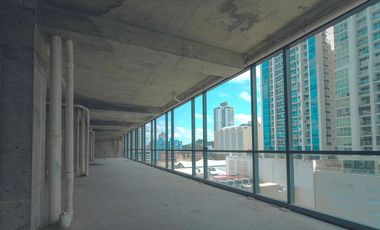 Venta de oficina en gris  dentro del Ph Nuovo, Bellavista
