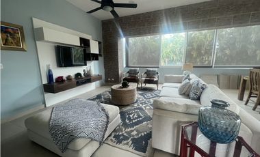 Apartamento en Venta en PH Punta Barco Village