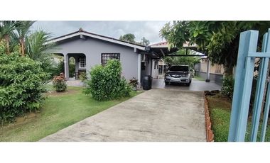 VENDO HERMOSA CASA EN ALTOS DE VACAMONTE