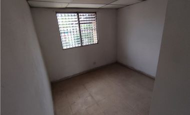 vendo enorme casa ALTOS DE VACAMONTE