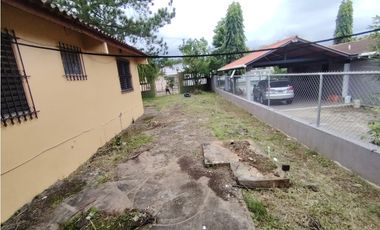 vendo enorme casa ALTOS DE VACAMONTE