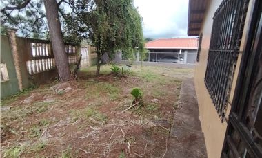 vendo enorme casa ALTOS DE VACAMONTE