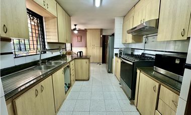 Venta de casa en Condado del Rey, Altos de Panamá
