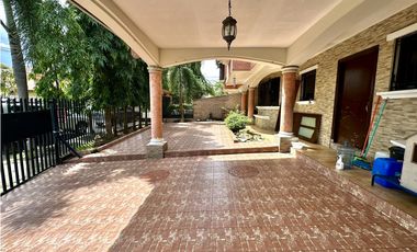 Venta de casa en Condado del Rey, Altos de Panamá