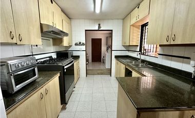 Venta de casa en Condado del Rey, Altos de Panamá