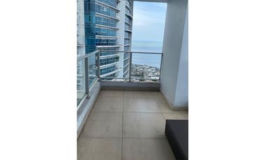 Venta de apartamento en Av. Balboa