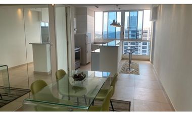 Venta de apartamento en Av. Balboa