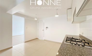 Oportunidad de venta de departamento impecable, nunca habitado en Mayorazgo chico.