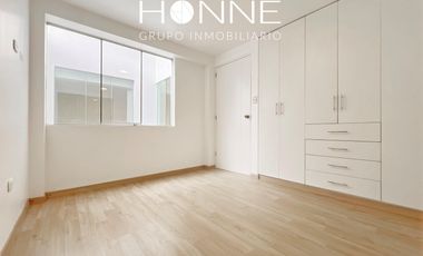 Oportunidad de venta de departamento impecable, nunca habitado en Mayorazgo chico.
