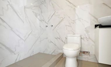 Oportunidad de venta de departamento impecable, nunca habitado en Mayorazgo chico.