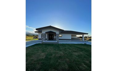 Se Vende Casa Campestre en Alto Boquete, Chiriquí