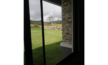 Se Vende Casa Campestre en Alto Boquete, Chiriquí