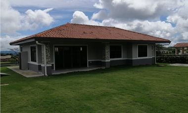 Se Vende Casa Campestre en Alto Boquete, Chiriquí