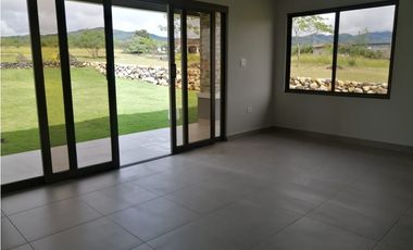 Se Vende Casa Campestre en Alto Boquete, Chiriquí