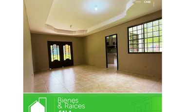 SE ALQUILA CASA EN PRADERAS DE MONTE VERDE CODIGO C446