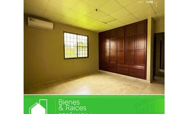 SE ALQUILA CASA EN PRADERAS DE MONTE VERDE CODIGO C446