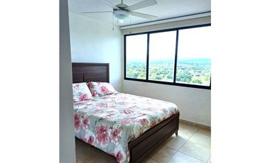 Venta de apartamento amoblado, frente al Mar, Coronado