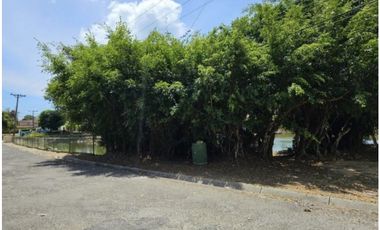 Vendo lote dentro de Coronado Golf & Beach Resort