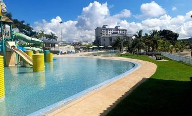 Venta de Apartamento en PH Altamarina, Playa Dorada