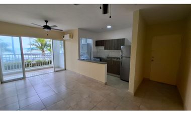 Venta de Apartamento en PH Altamarina, Playa Dorada