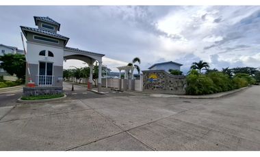 Venta de Apartamento en PH Altamarina, Playa Dorada