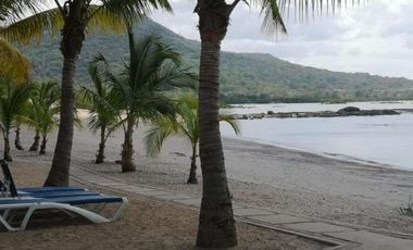 Venta de Apartamento en PH Altamarina, Playa Dorada