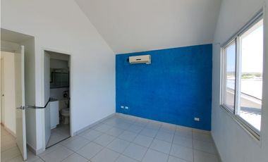 Se vende casa en Las Olas de Playa Dorada