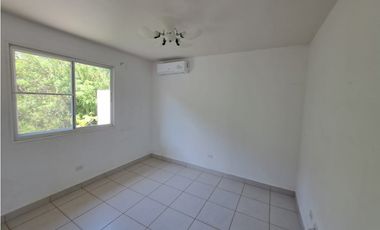 Se vende casa en Las Olas de Playa Dorada