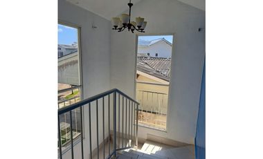 Se vende casa en Las Olas de Playa Dorada