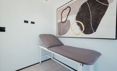 VENTA DE CONSULTORIOS EN PARK SQUARE MEDICAL CENTER T7 - 0825