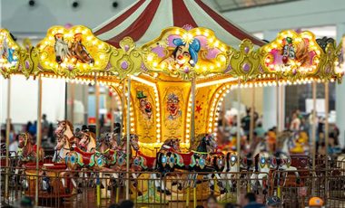 Se Alquila Local en Food Court de Westland Mall