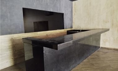 Alquiler de Local Comercial – Costa del Este, Planta Baja
