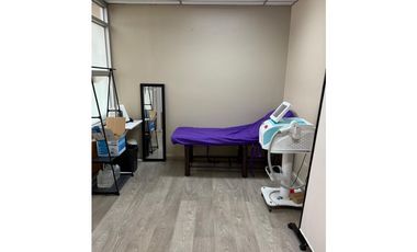 VENTA DE CONSULTORIO MEDICO EN PAITILLA DE 34.79 M2