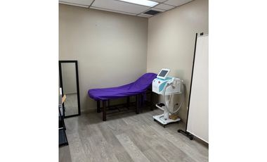 VENTA DE CONSULTORIO MEDICO EN PAITILLA DE 34.79 M2