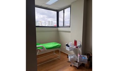 VENTA DE CONSULTORIO MEDICO EN PAITILLA DE 34.79 M2