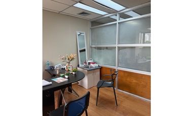 VENTA DE CONSULTORIO MEDICO EN PAITILLA DE 34.79 M2