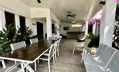 Venta de Casa – Vista Mar, San Carlos
