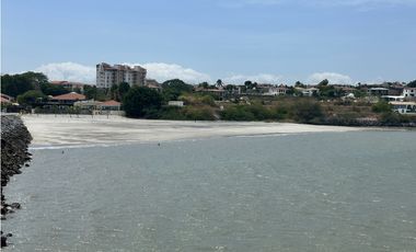 Venta de Casa – Vista Mar, San Carlos