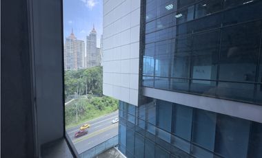 Venta de oficina en El Dorado, Edison Corporate Center